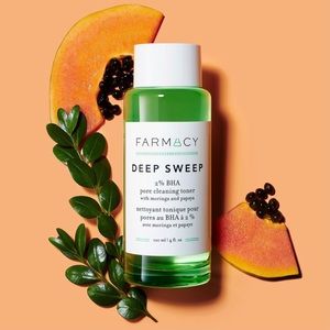 DEEP SWEEP
2% BHA pore cleaning toner with moringa